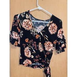 Floral crop top (XS)